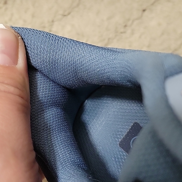 Hoka One One Arahi 5 Running Shoes - Picture 9 of 10